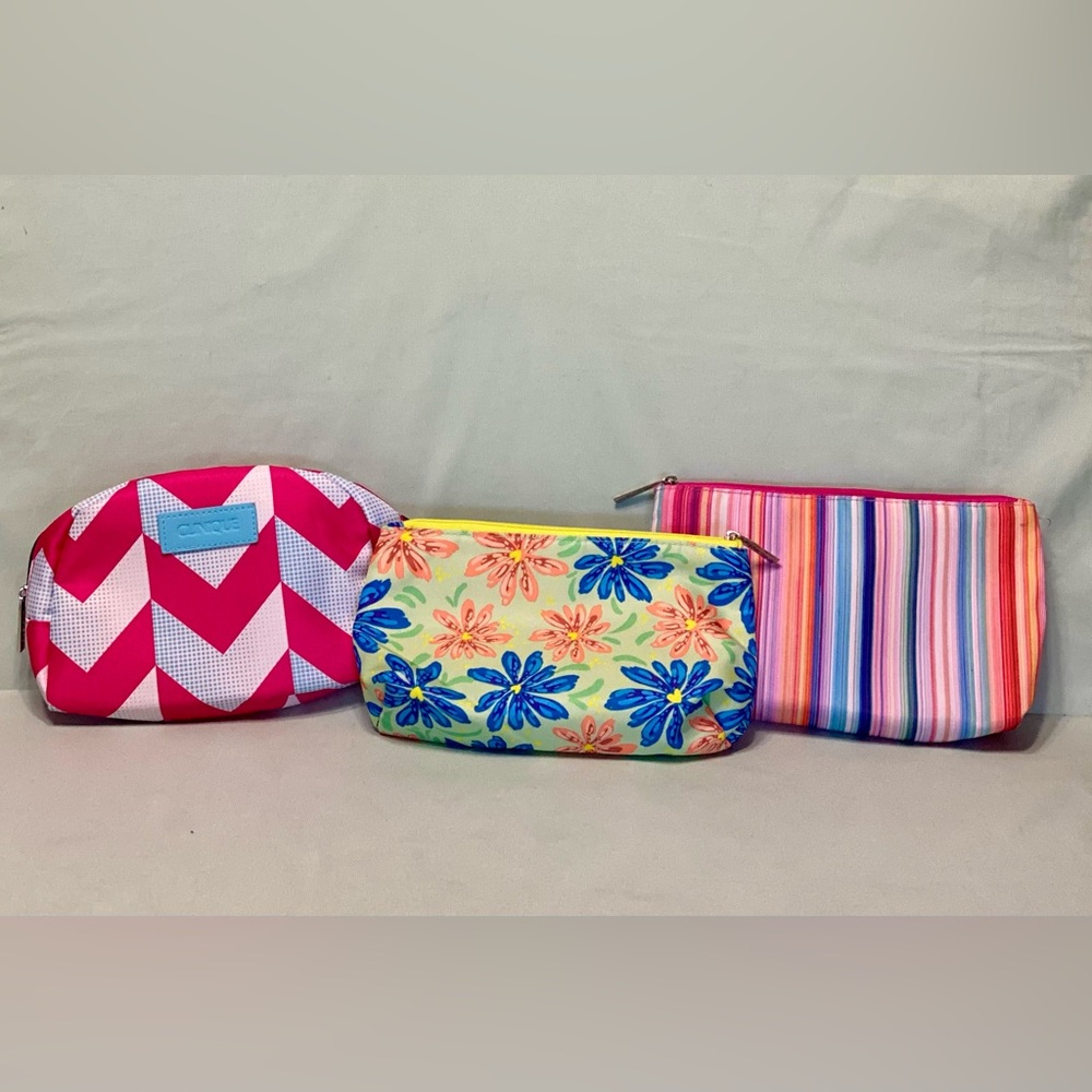 Clinique Cosmetic Bags (3)